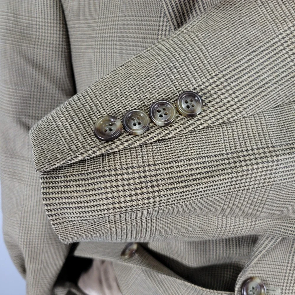 JOS A‎ BANK Men's Sport Coat Blazer Two Button Beige Plaid Wool Size 42L